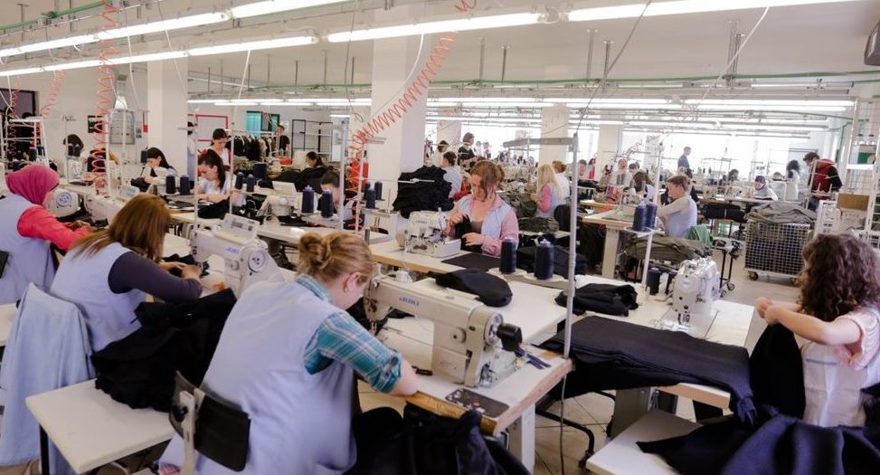 BSH: Të ardhurat e ekonomisë nga fasoneria i janë kthyer rritjes këtë vit